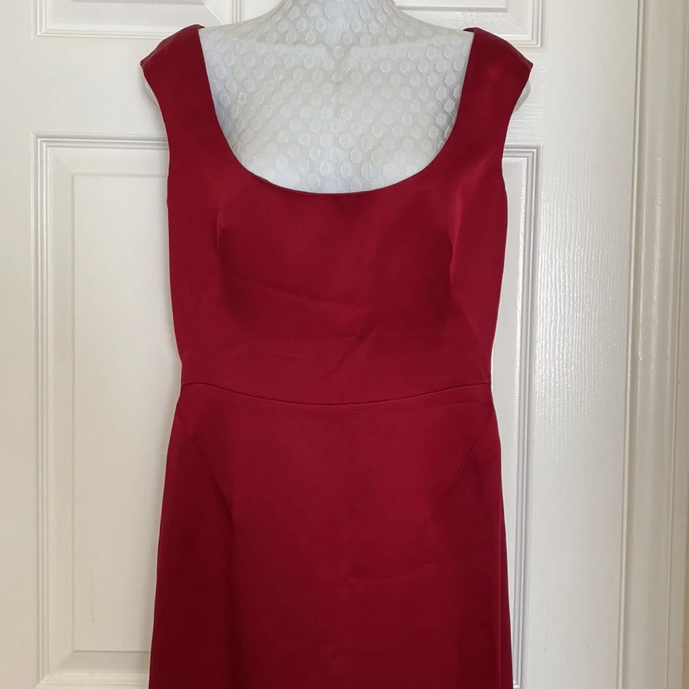 100% Silk Gown, size 8 - Picture 4 of 15